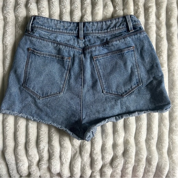 Simons Twik Denim Womens US28 Classic Blue Jean Shorts - Picture 8 of 8